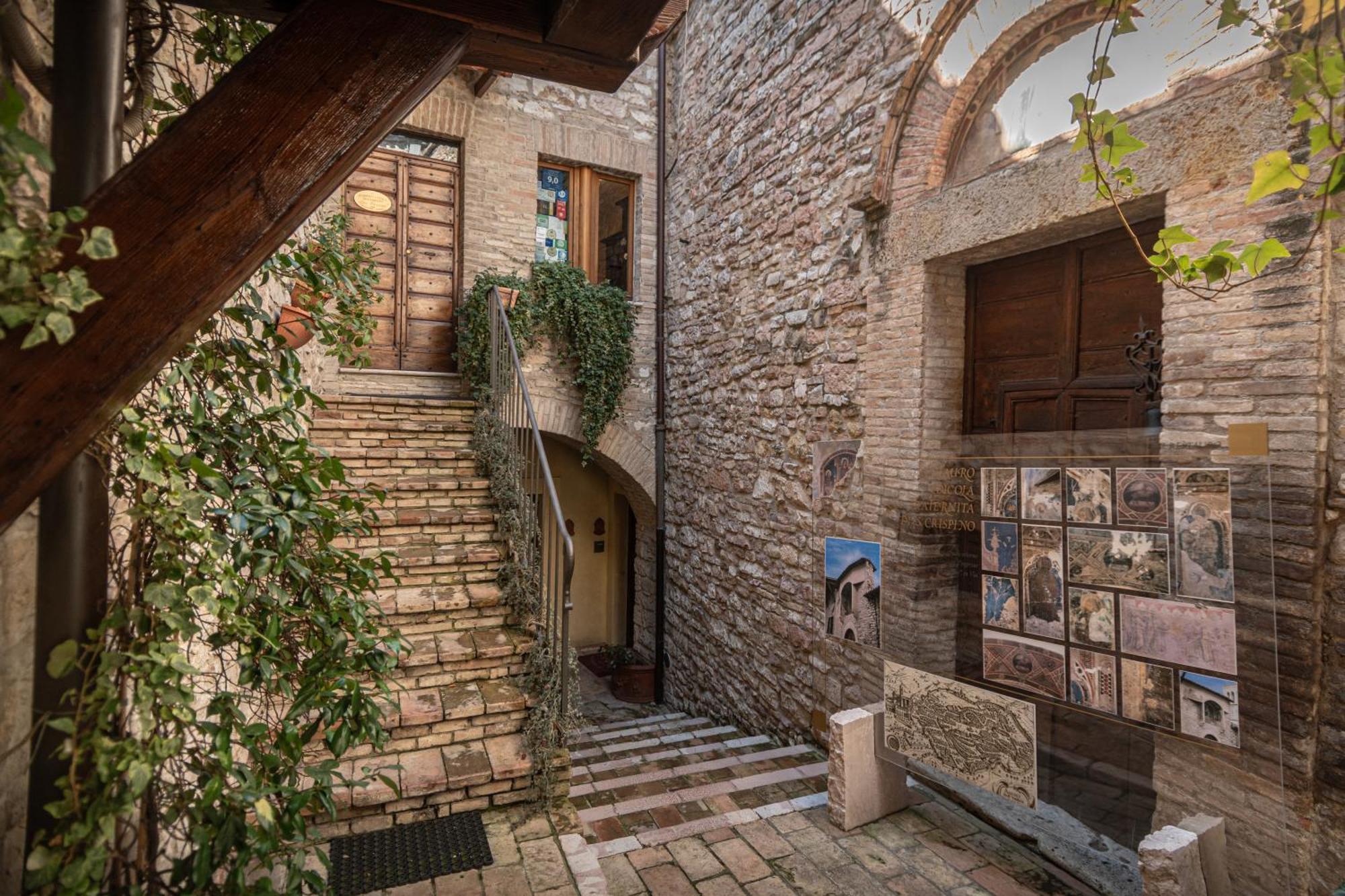 Residenza D'Epoca San Crispino Aparthotel Assisi Ngoại thất bức ảnh
