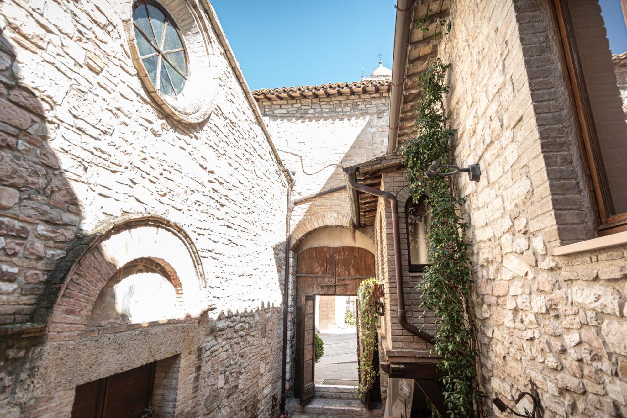 Residenza D'Epoca San Crispino Aparthotel Assisi Ngoại thất bức ảnh