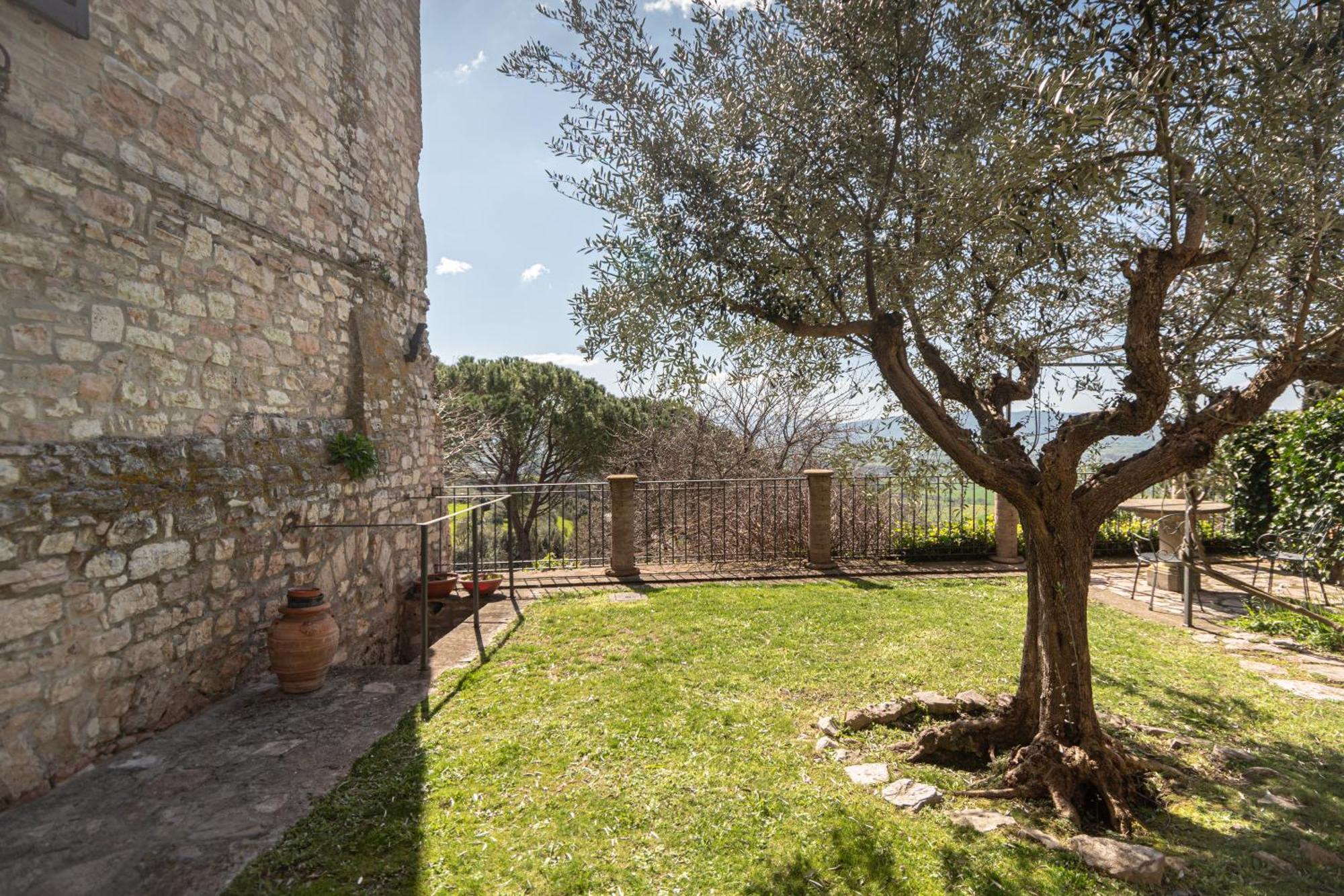 Residenza D'Epoca San Crispino Aparthotel Assisi Ngoại thất bức ảnh