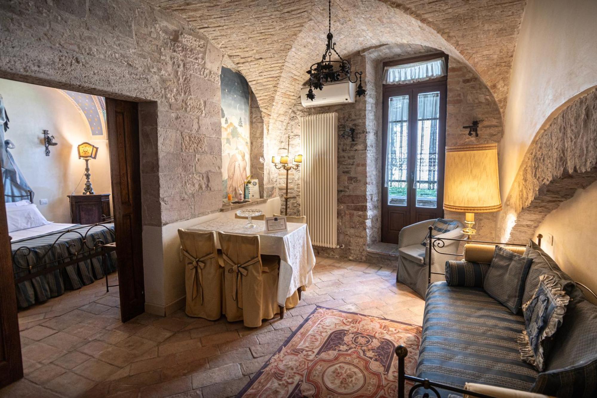Residenza D'Epoca San Crispino Aparthotel Assisi Ngoại thất bức ảnh