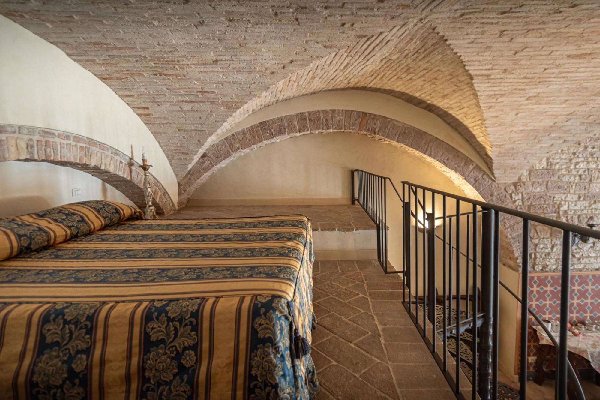 Residenza D'Epoca San Crispino Aparthotel Assisi Ngoại thất bức ảnh